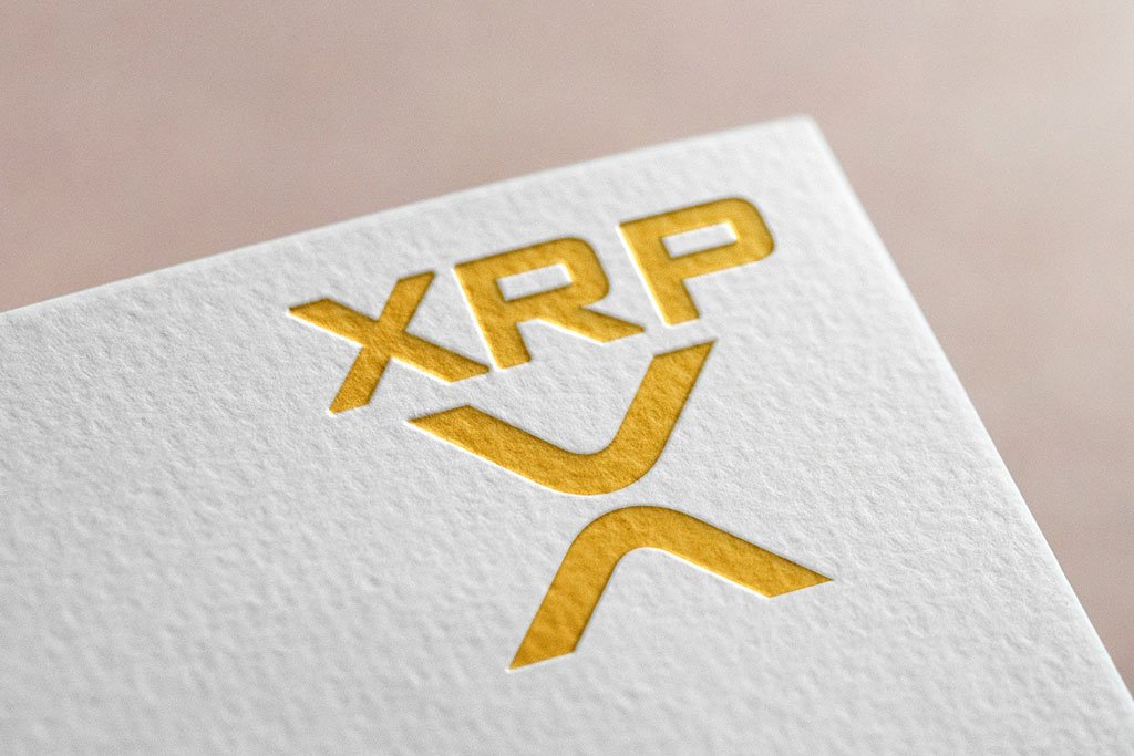 XRP on the Verge of a Parabolic Breakout Analyst Predicts Sudden Surge